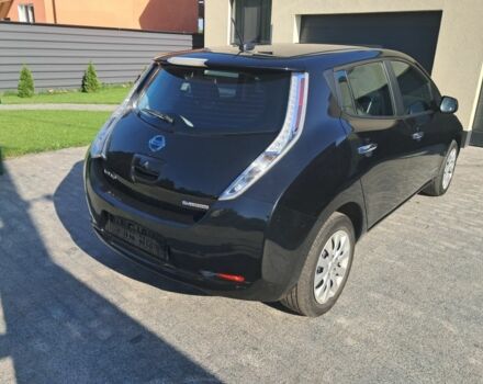 Черный Ниссан Лиф, объемом двигателя 0 л и пробегом 165 тыс. км за 5900 $, фото 3 на Automoto.ua