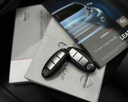 Черный Ниссан Лиф, объемом двигателя 0 л и пробегом 125 тыс. км за 6500 $, фото 20 на Automoto.ua