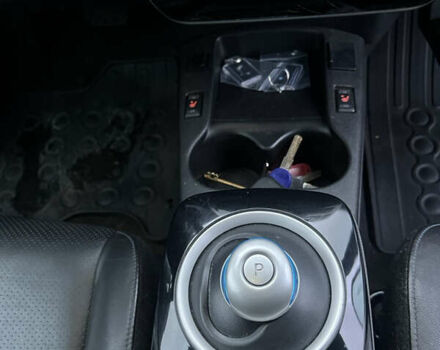 Ниссан Лиф 2014 в Харькове на Automoto.ua Черный Ниссан Лиф, объемом двигателя 0 л и пробегом 93 тыс. км за 8200 $, фото 16 на Automoto.ua