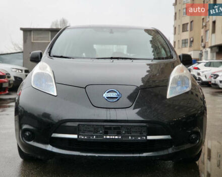 Черный Ниссан Лиф, объемом двигателя 0 л и пробегом 166 тыс. км за 6800 $, фото 2 на Automoto.ua