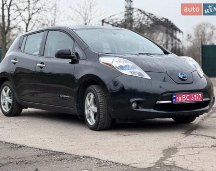 Черный Ниссан Лиф, объемом двигателя 0 л и пробегом 136 тыс. км за 6450 $, фото 1 на Automoto.ua