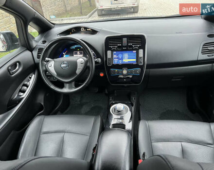 Черный Ниссан Лиф, объемом двигателя 0 л и пробегом 109 тыс. км за 7500 $, фото 17 на Automoto.ua