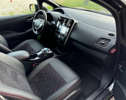 Чорний Ніссан Ліф, об'ємом двигуна 0 л та пробігом 180 тис. км за 6900 $, фото 4 на Automoto.ua