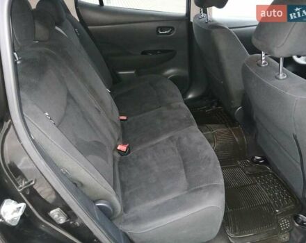 Черный Ниссан Лиф, объемом двигателя 0 л и пробегом 82 тыс. км за 8100 $, фото 9 на Automoto.ua