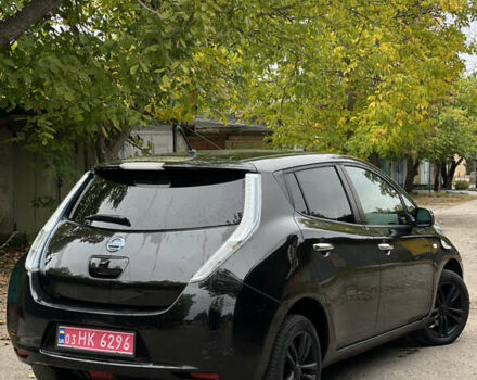 Чорний Ніссан Ліф, об'ємом двигуна 0 л та пробігом 115 тис. км за 7750 $, фото 4 на Automoto.ua