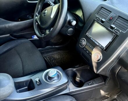 Чорний Ніссан Ліф, об'ємом двигуна 0 л та пробігом 180 тис. км за 6200 $, фото 7 на Automoto.ua