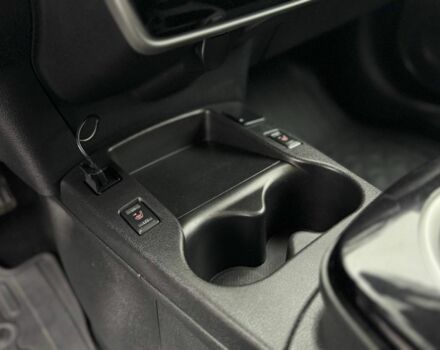 Черный Ниссан Лиф, объемом двигателя 0 л и пробегом 125 тыс. км за 6500 $, фото 21 на Automoto.ua