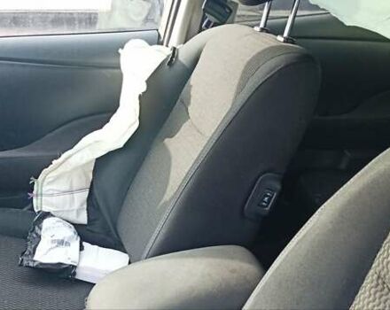 Черный Ниссан Лиф, объемом двигателя 0 л и пробегом 180 тыс. км за 4500 $, фото 9 на Automoto.ua