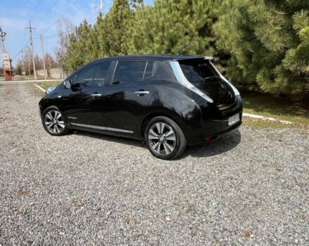 Черный Ниссан Лиф, объемом двигателя 0 л и пробегом 150 тыс. км за 6800 $, фото 6 на Automoto.ua