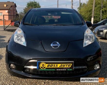 Чорний Ніссан Ліф, об'ємом двигуна 24 л та пробігом 128 тис. км за 6400 $, фото 1 на Automoto.ua
