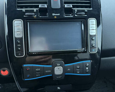 Чорний Ніссан Ліф, об'ємом двигуна 0 л та пробігом 95 тис. км за 7200 $, фото 11 на Automoto.ua