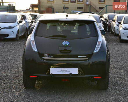 Чорний Ніссан Ліф, об'ємом двигуна 0 л та пробігом 126 тис. км за 6500 $, фото 8 на Automoto.ua