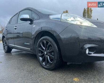 Ниссан Лиф 2014 в Харькове на Automoto.ua Черный Ниссан Лиф, объемом двигателя 0 л и пробегом 93 тыс. км за 8200 $, фото 21 на Automoto.ua