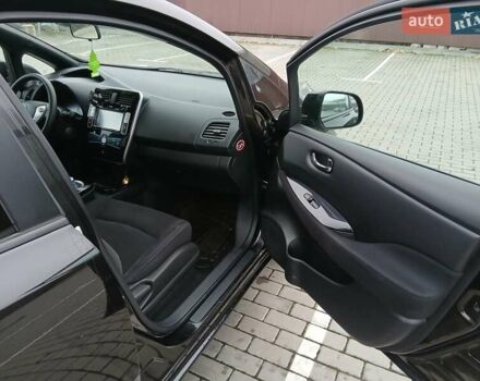 Черный Ниссан Лиф, объемом двигателя 0 л и пробегом 82 тыс. км за 8100 $, фото 7 на Automoto.ua
