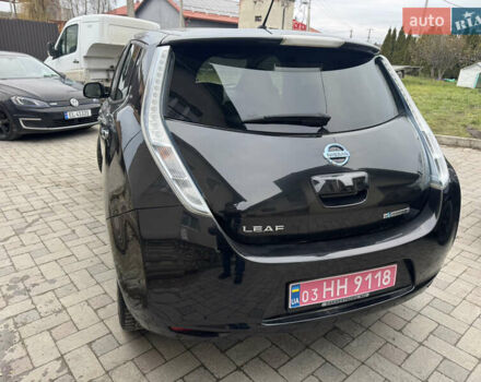 Чорний Ніссан Ліф, об'ємом двигуна 0 л та пробігом 154 тис. км за 6700 $, фото 6 на Automoto.ua