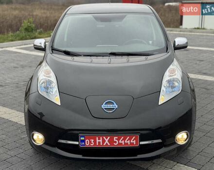 Черный Ниссан Лиф, объемом двигателя 0 л и пробегом 100 тыс. км за 5999 $, фото 5 на Automoto.ua