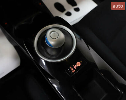 Чорний Ніссан Ліф, об'ємом двигуна 0 л та пробігом 55 тис. км за 6900 $, фото 48 на Automoto.ua