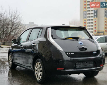 Черный Ниссан Лиф, объемом двигателя 0 л и пробегом 166 тыс. км за 6800 $, фото 4 на Automoto.ua