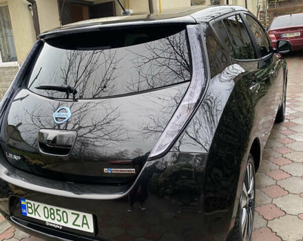 Чорний Ніссан Ліф, об'ємом двигуна 0 л та пробігом 140 тис. км за 6850 $, фото 5 на Automoto.ua