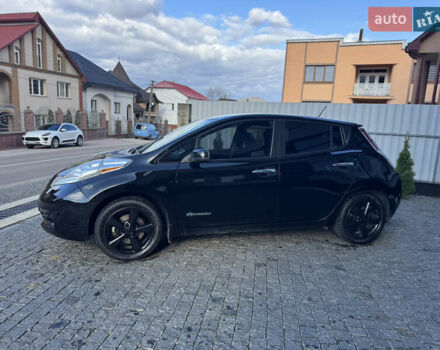 Черный Ниссан Лиф, объемом двигателя 0 л и пробегом 130 тыс. км за 6800 $, фото 6 на Automoto.ua