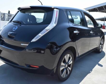 Черный Ниссан Лиф, объемом двигателя 0 л и пробегом 77 тыс. км за 1900 $, фото 5 на Automoto.ua