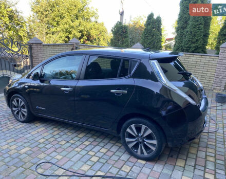 Чорний Ніссан Ліф, об'ємом двигуна 0 л та пробігом 162 тис. км за 6399 $, фото 15 на Automoto.ua