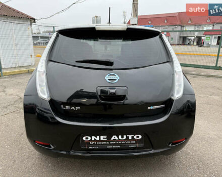 Черный Ниссан Лиф, объемом двигателя 0 л и пробегом 163 тыс. км за 7490 $, фото 3 на Automoto.ua