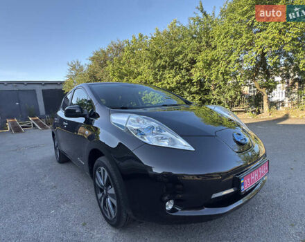 Черный Ниссан Лиф, объемом двигателя 0 л и пробегом 97 тыс. км за 7850 $, фото 1 на Automoto.ua