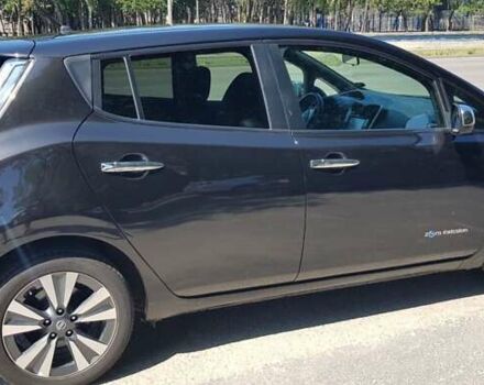 Чорний Ніссан Ліф, об'ємом двигуна 0 л та пробігом 172 тис. км за 10500 $, фото 19 на Automoto.ua