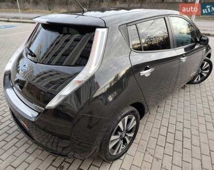 Чорний Ніссан Ліф, об'ємом двигуна 0 л та пробігом 120 тис. км за 6499 $, фото 10 на Automoto.ua