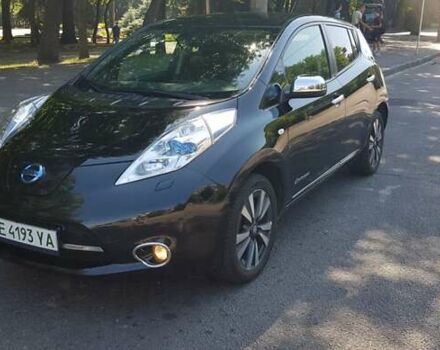 Чорний Ніссан Ліф, об'ємом двигуна 0 л та пробігом 172 тис. км за 10500 $, фото 8 на Automoto.ua