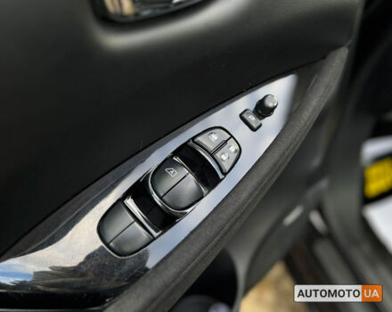 Черный Ниссан Лиф, объемом двигателя 30 л и пробегом 118 тыс. км за 9100 $, фото 15 на Automoto.ua