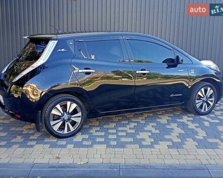 Чорний Ніссан Ліф, об'ємом двигуна 0 л та пробігом 70 тис. км за 7500 $, фото 11 на Automoto.ua