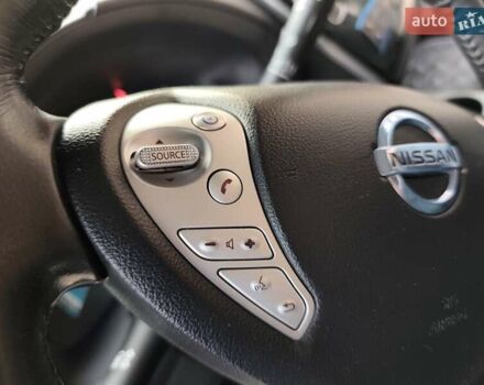 Чорний Ніссан Ліф, об'ємом двигуна 0 л та пробігом 120 тис. км за 6499 $, фото 28 на Automoto.ua