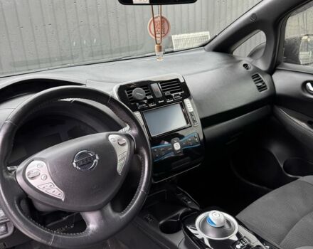 Чорний Ніссан Ліф, об'ємом двигуна 0 л та пробігом 95 тис. км за 7000 $, фото 4 на Automoto.ua