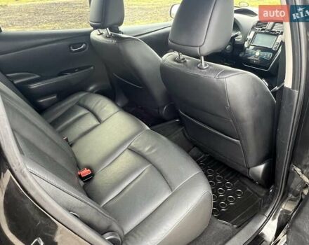 Черный Ниссан Лиф, объемом двигателя 0 л и пробегом 128 тыс. км за 6850 $, фото 22 на Automoto.ua