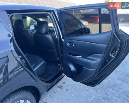 Чорний Ніссан Ліф, об'ємом двигуна 0 л та пробігом 164 тис. км за 8500 $, фото 44 на Automoto.ua