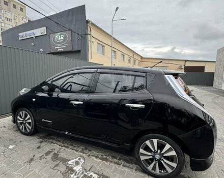 Чорний Ніссан Ліф, об'ємом двигуна 0 л та пробігом 95 тис. км за 7000 $, фото 3 на Automoto.ua