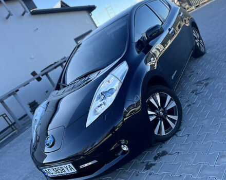 Чорний Ніссан Ліф, об'ємом двигуна 0 л та пробігом 164 тис. км за 8500 $, фото 3 на Automoto.ua