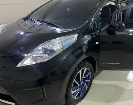 Черный Ниссан Лиф, объемом двигателя 0 л и пробегом 103 тыс. км за 9800 $, фото 29 на Automoto.ua