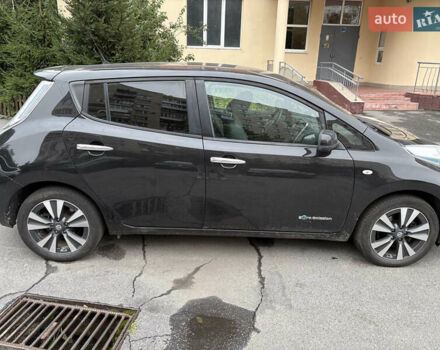 Чорний Ніссан Ліф, об'ємом двигуна 0 л та пробігом 61 тис. км за 8500 $, фото 5 на Automoto.ua