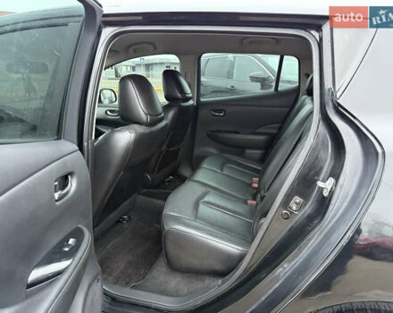 Черный Ниссан Лиф, объемом двигателя 0 л и пробегом 163 тыс. км за 7490 $, фото 10 на Automoto.ua