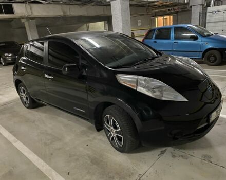 Черный Ниссан Лиф, объемом двигателя 0 л и пробегом 190 тыс. км за 11200 $, фото 2 на Automoto.ua