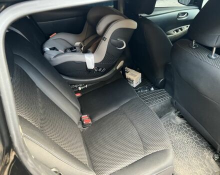 Черный Ниссан Лиф, объемом двигателя 0 л и пробегом 130 тыс. км за 5650 $, фото 1 на Automoto.ua