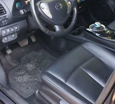 Чорний Ніссан Ліф, об'ємом двигуна 0 л та пробігом 172 тис. км за 10500 $, фото 6 на Automoto.ua