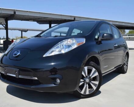 Черный Ниссан Лиф, объемом двигателя 0 л и пробегом 77 тыс. км за 1900 $, фото 2 на Automoto.ua