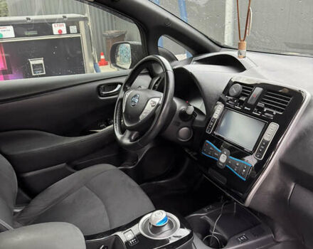 Чорний Ніссан Ліф, об'ємом двигуна 0 л та пробігом 95 тис. км за 7000 $, фото 7 на Automoto.ua