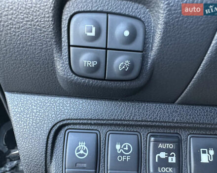 Чорний Ніссан Ліф, об'ємом двигуна 0 л та пробігом 72 тис. км за 7500 $, фото 19 на Automoto.ua