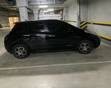 Черный Ниссан Лиф, объемом двигателя 0 л и пробегом 190 тыс. км за 11200 $, фото 1 на Automoto.ua