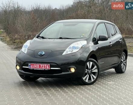Черный Ниссан Лиф, объемом двигателя 0 л и пробегом 128 тыс. км за 6850 $, фото 12 на Automoto.ua